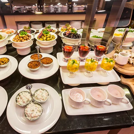 Hotell Kuhla 4*