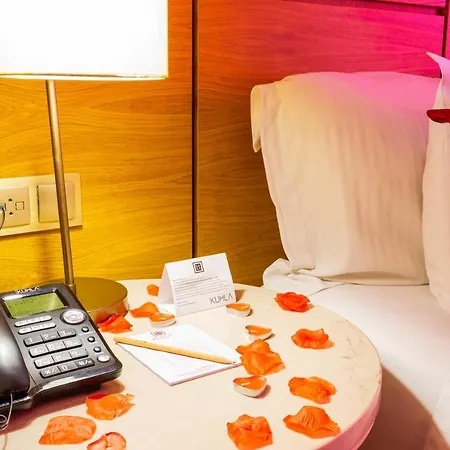 Hotell Kuhla 4*