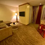 Hotel Kuhla 4*