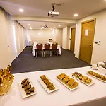 Kuhla Hotel 4*