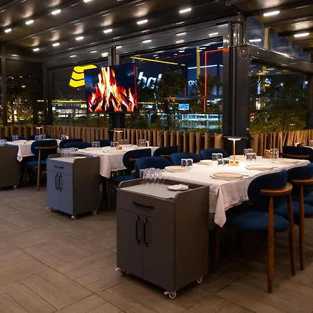 Kuhla 호텔 4*